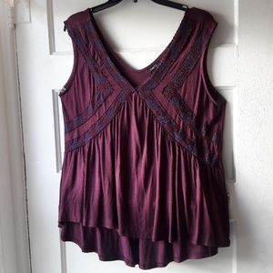 Purple sleeveless top